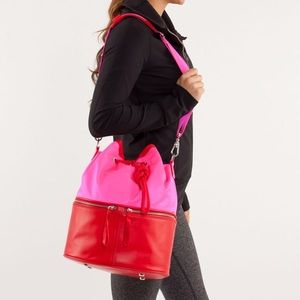 Lululemon method bag